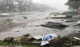 Hình ảnh khủng khiếp về sức tàn phá của cơn bão số 10 gây ra